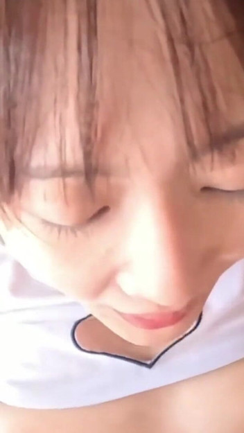 Natural Beauty’s Tearful Decision Ends in a No-turning-back Private Encounter Caught on Camera 2nd