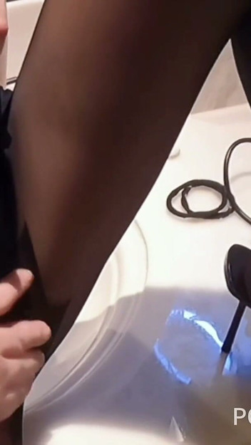 Lustful Wife in High Heels and Stockings-exhibitionism, Seduction, and Creampie Oral Sex at a Luxury Hotel