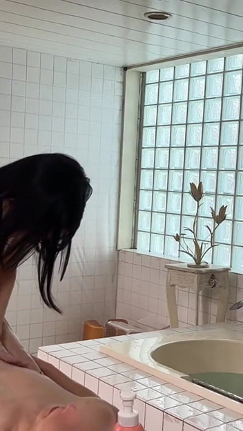 Private Sensual Spa – Pleasure Foam Body Wash and Creampie Negotiation – Ep 1