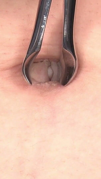 (en) She Smells the Filth From Her Own Belly Button – Akane Kamiyo Humiliates Herself for You
